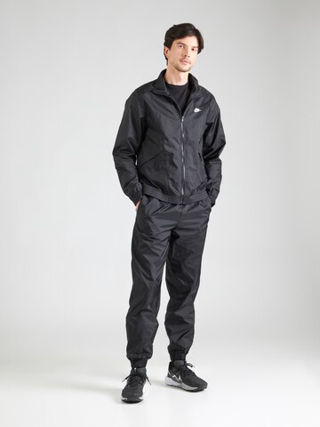 Nike Sportswear Joggingpak 'CLUB' in Zwart: voorkant