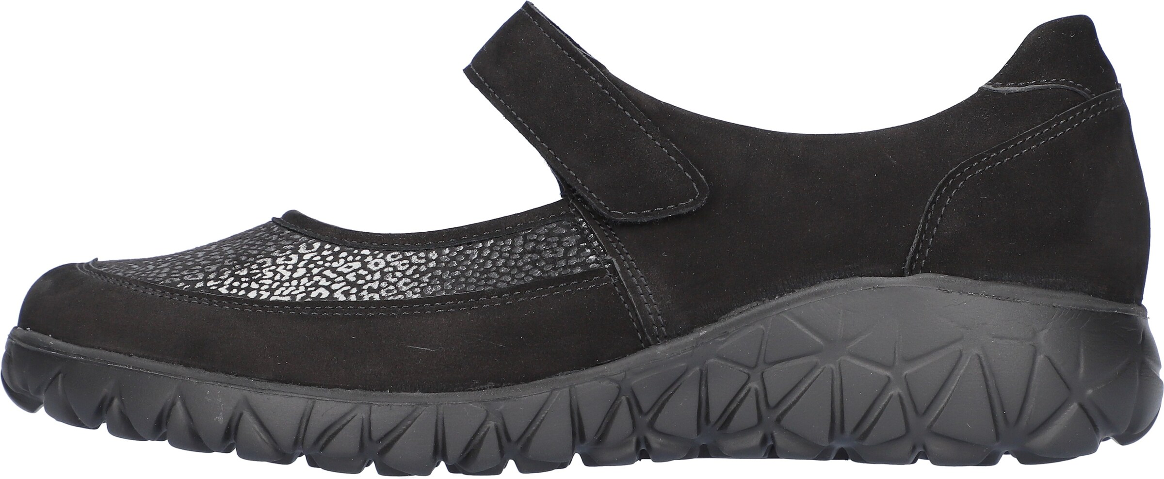 WALDLÄUFER Ballet Flats with Strap in Black