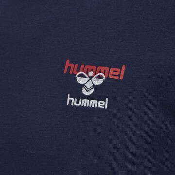 Hummel Sweatshirt 'Dayton' in Blauw