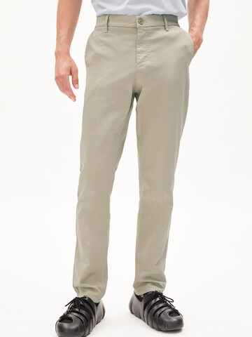 ARMEDANGELS Regular Broek 'Athan' in Beige: voorkant