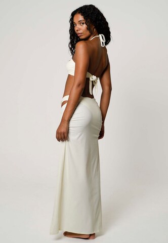 Moda Minx Skirt in Beige