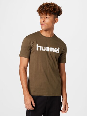 Hummel Тениска в кафяво: отпред