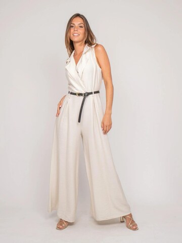 Dona Lisa Jumpsuit 'Combinaison pantalon fluide EZINE' in Beige