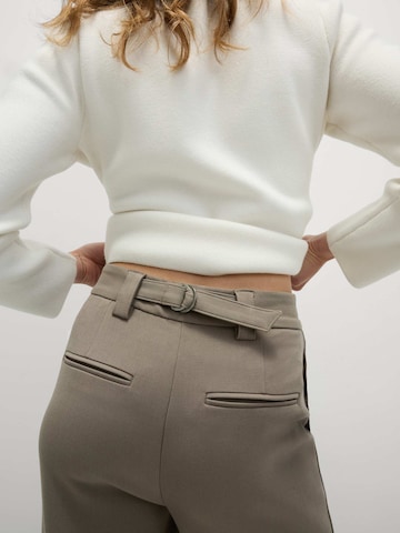 Wide leg Pantaloni con piega frontale di Marks & Spencer in marrone
