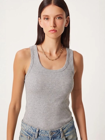 Haut 'Tanktops & Camis' Happiness İstanbul en gris : devant