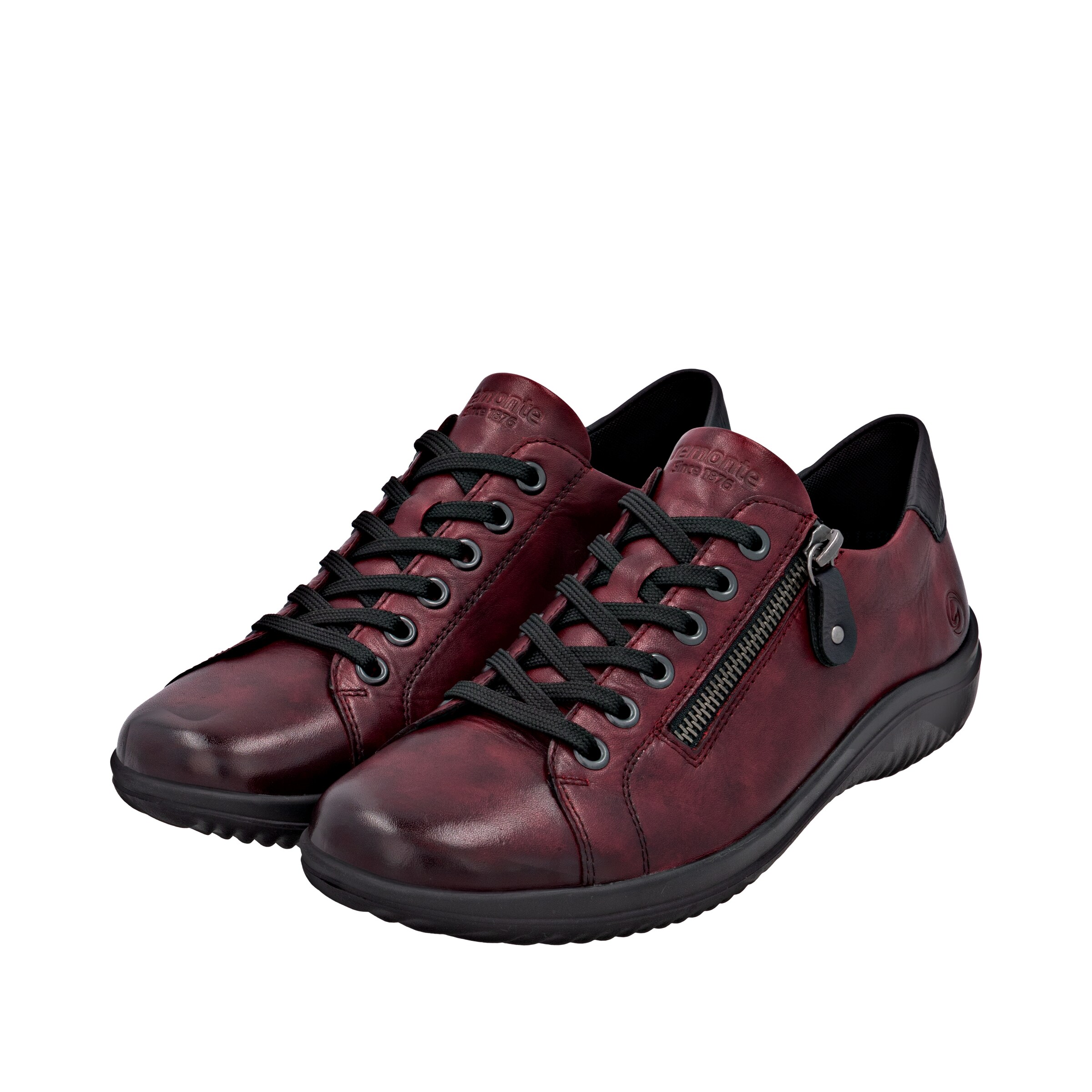 Chaussure à lacets REMONTE en rouge