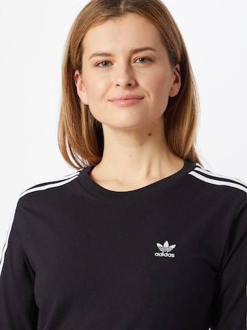 ADIDAS ORIGINALS T-shirt 'Adicolor Classics' i svart