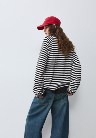 Pull&Bear Majica | črna barva