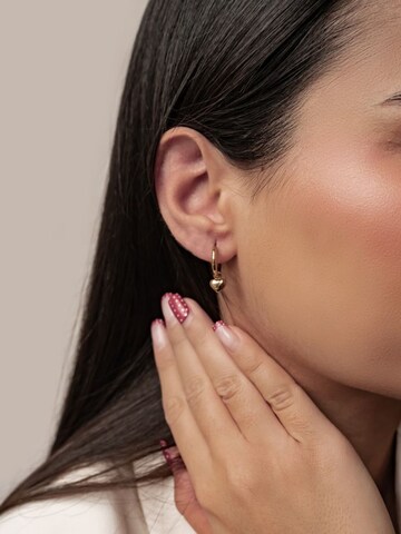 Hey Happiness Earrings 'Heart Beat' in Gold: front