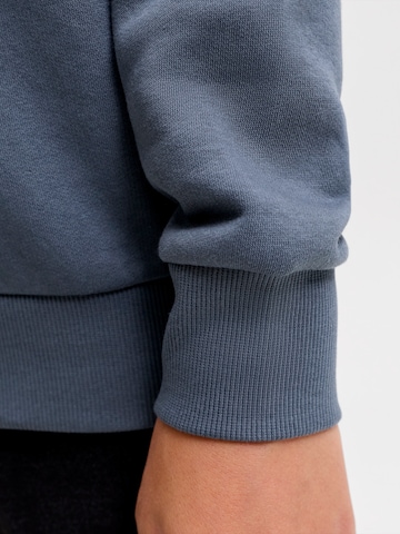 Bluză de molton de la Jack & Jones Junior pe gri