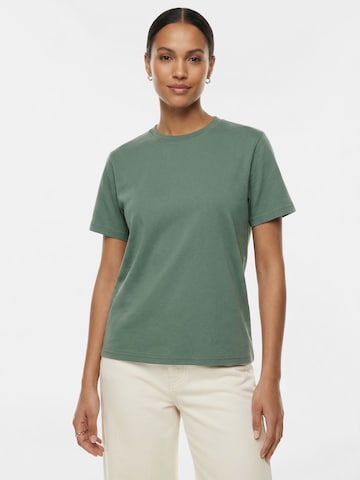 Everly Shirt in Green: front