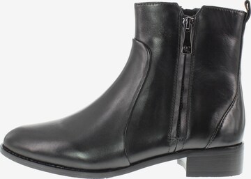 Everybody Booties 'GIASELDA' in Black: front