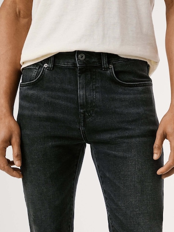 Coupe slim Jean 'Finsbury' Pepe Jeans en noir