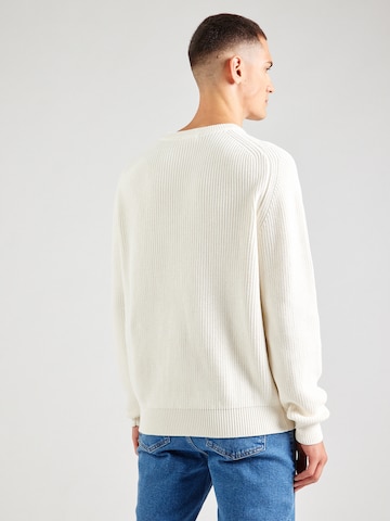 TRAPP Sweater in White