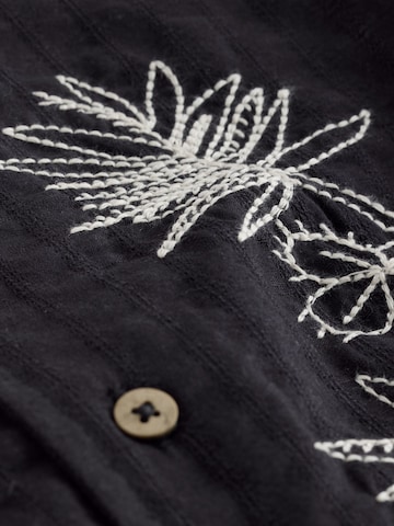 Coupe regular Chemise Next en noir