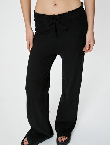 Koton Wide leg Broek in Zwart