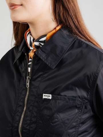 WRANGLER Prechodná bunda - Čierna