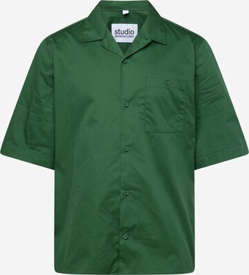 Chemise 'Studio' Studio Seidensticker en vert : devant