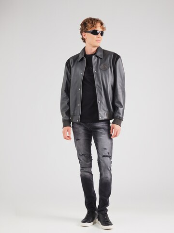Tricou de la ANTONY MORATO pe negru