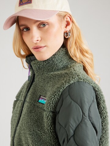 Geacă de primăvară-toamnă de la Superdry pe verde