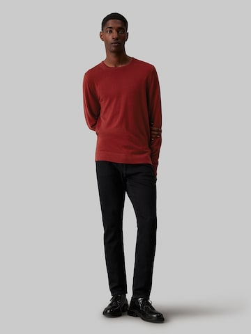 Pull-over Calvin Klein en rouge