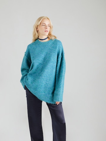 TOPSHOP Sweater in Blue: front