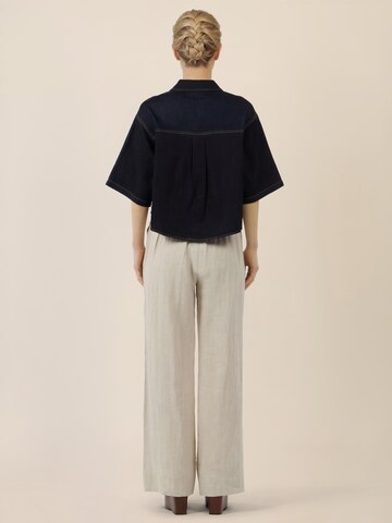 APART Blouse in Blue