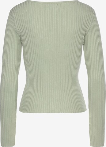 LASCANA Sweater in Green