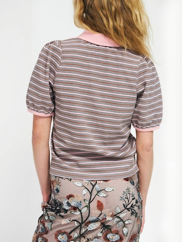 Crās Top ' Kleocras ' in Pink