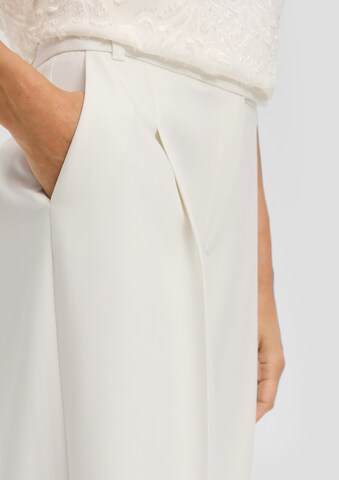 s.Oliver BLACK LABEL Wide leg Pleat-Front Pants in White