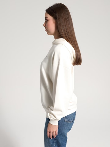 NOWIHT Sweatshirt 'Lucienne' i hvid