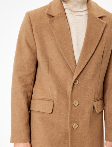Koton Tussenjas in Beige