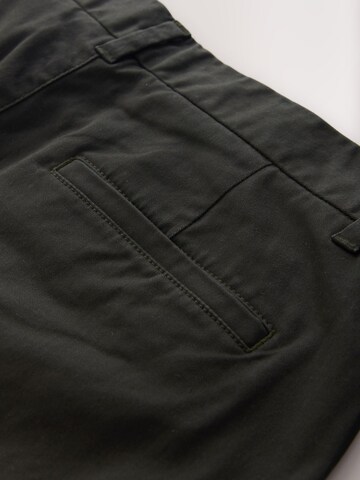 Next Slimfit Chino hlače | siva barva