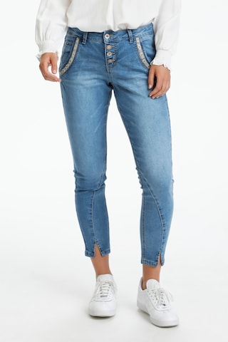 Cream Slim fit Jeans 'Holly' in Blue: front