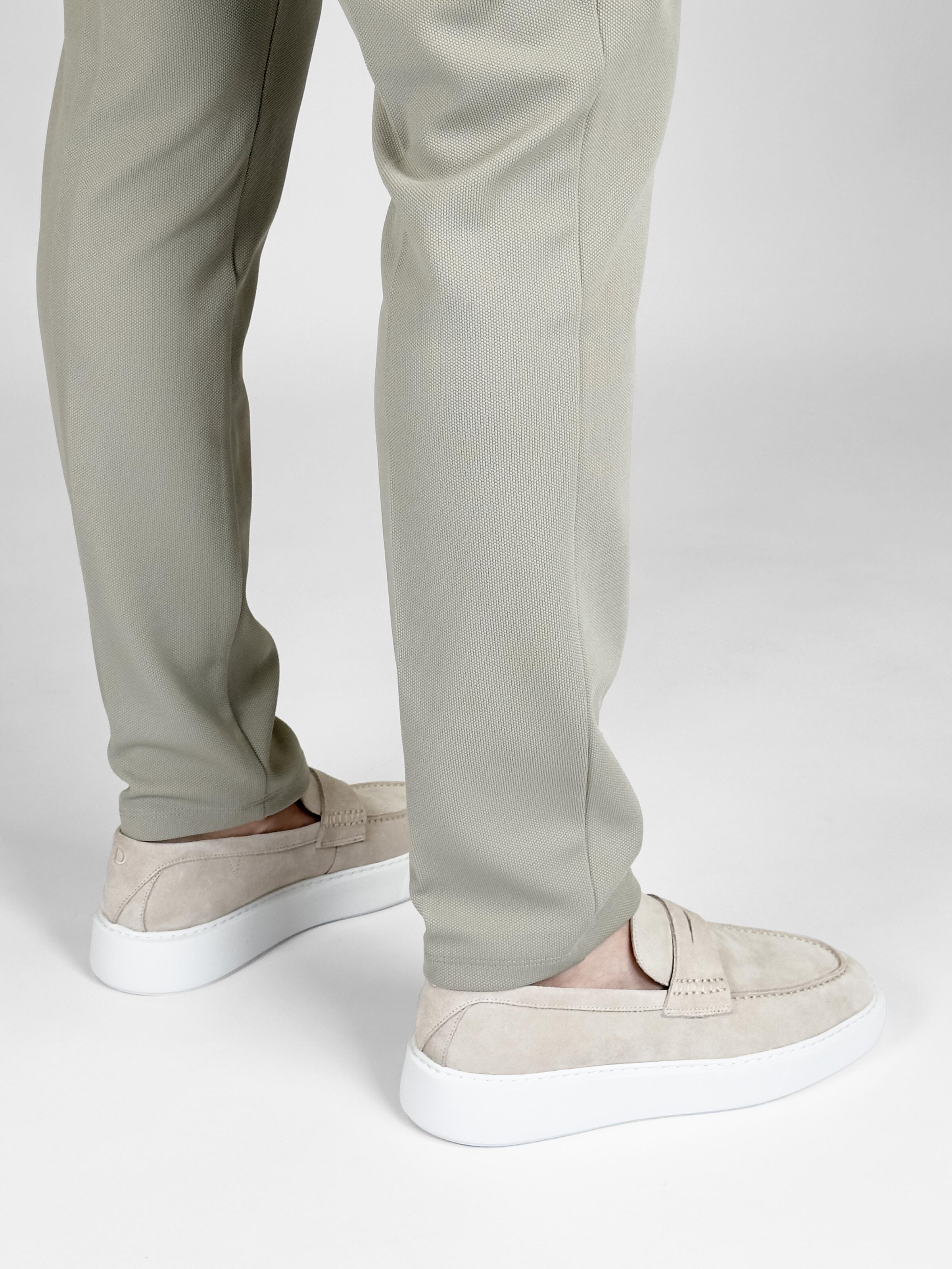 Dutch'D Slip-ons 'Atmos Era' in Beige