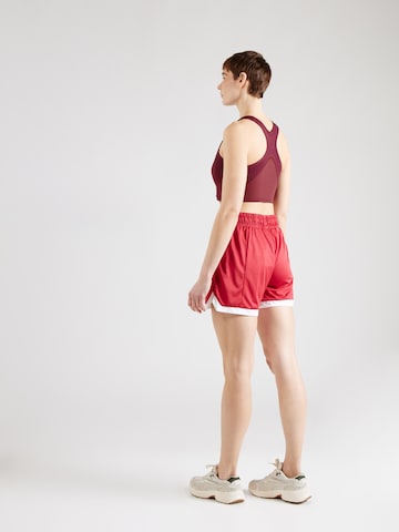PUMA - regular Pantalón deportivo en rojo