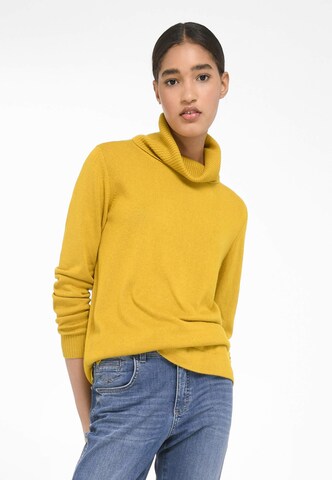 Peter Hahn Sweater 'Silk' in Yellow: front