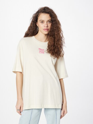 T-shirt CATWALK JUNKIE en beige : devant