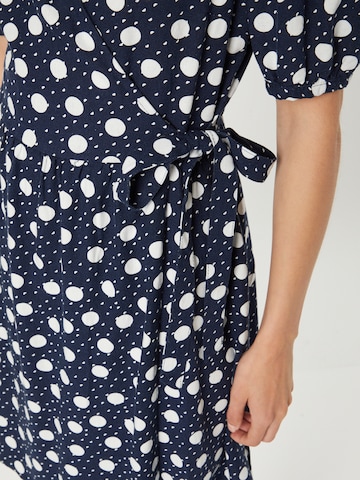 Robe 'JESMILO' VERO MODA en bleu