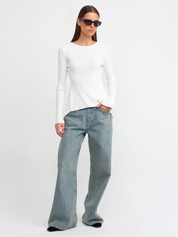 Dilvin - Pullover em branco