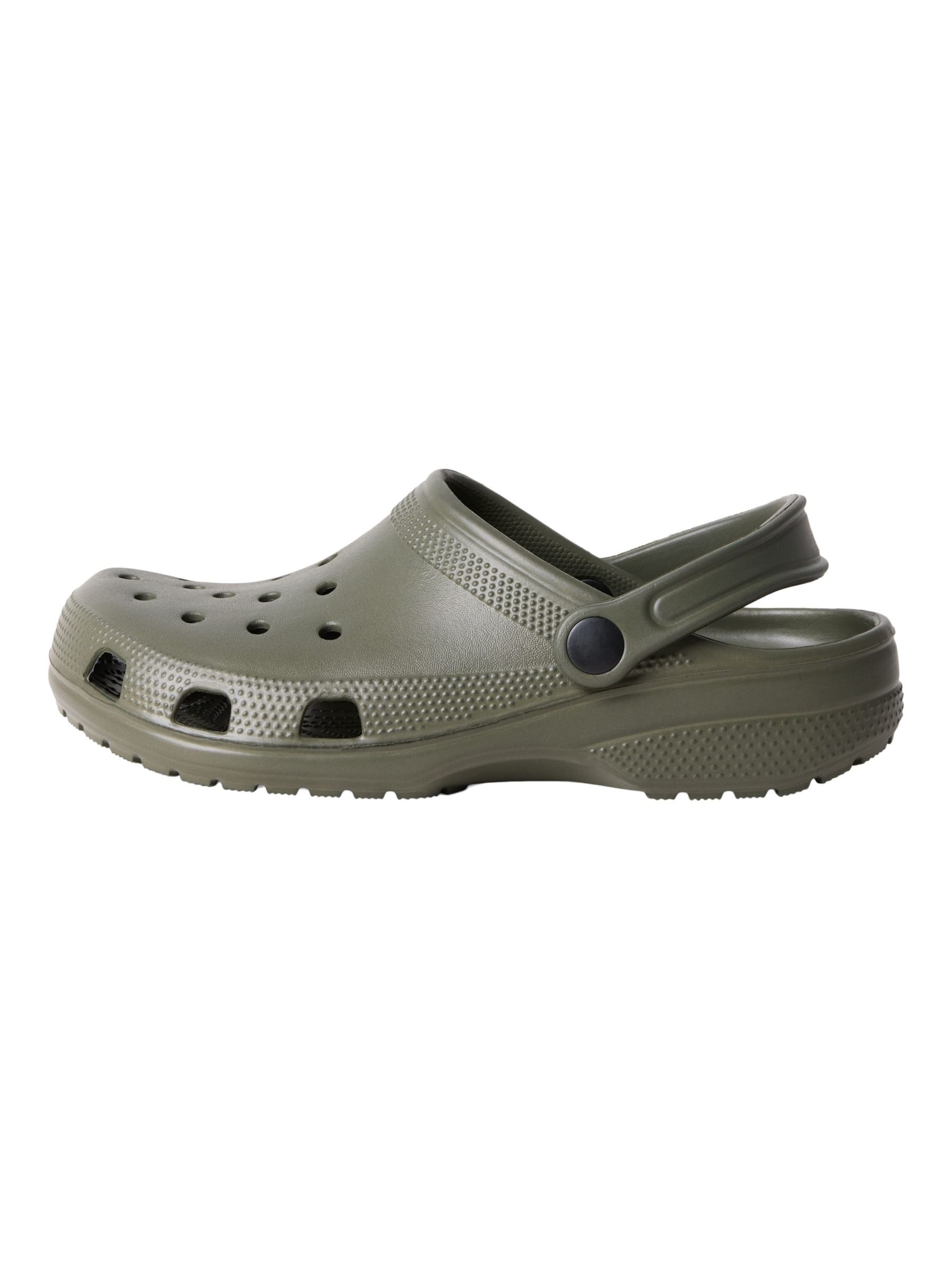 TWO SOON Low shoe in Green: front
