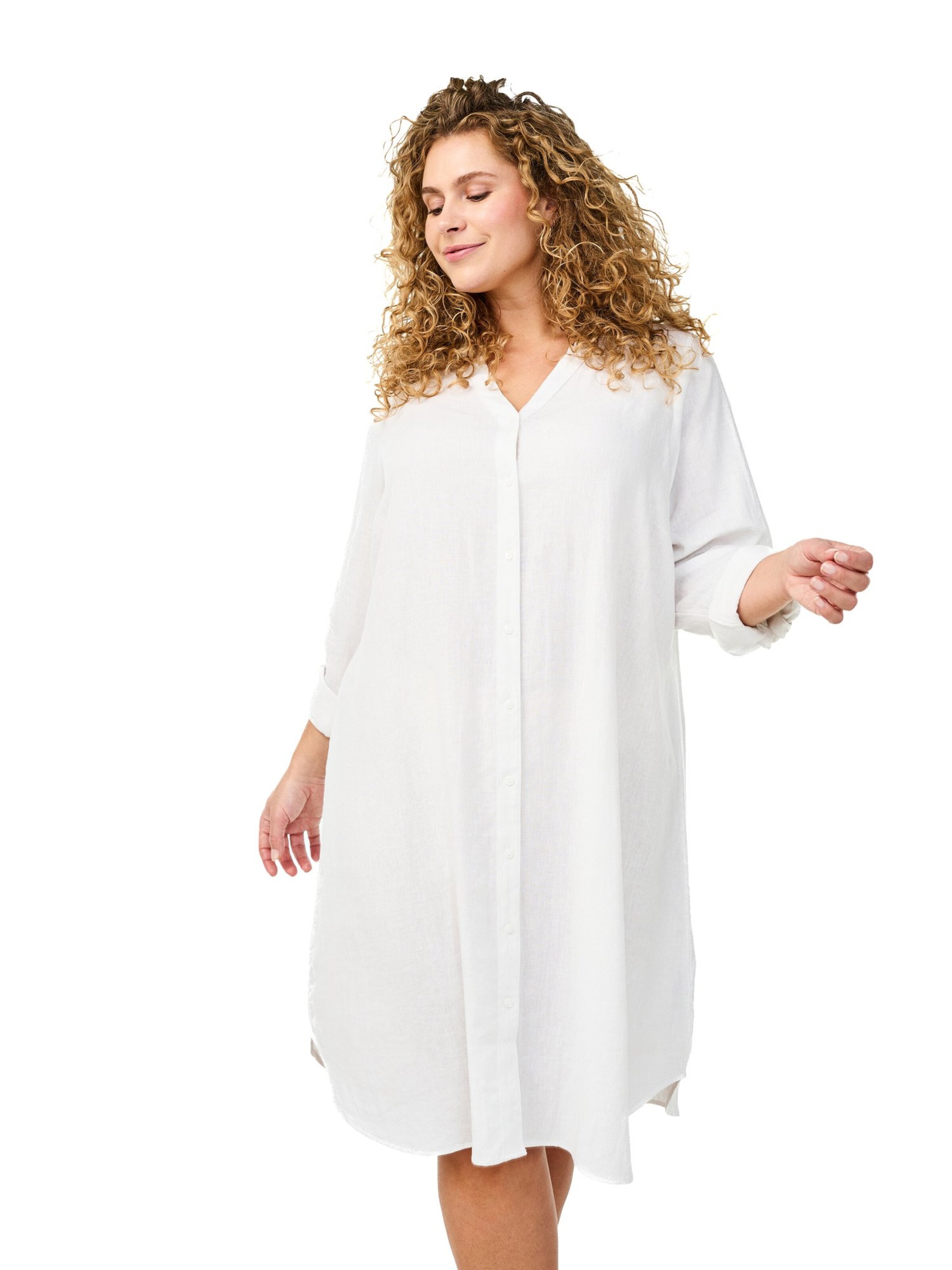 Zizzi - Vestidos camiseiros 'Lina' em branco