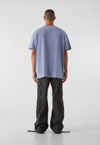 9N1M SENSE T-shirt 'Essentials' i blå