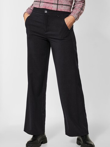 STREET ONE Loose fit Pants in Black: front