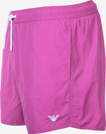 Pantaloncini da bagno di Emporio Armani in rosa