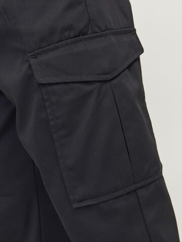 JACK & JONES Loose fit Cargo trousers in Black