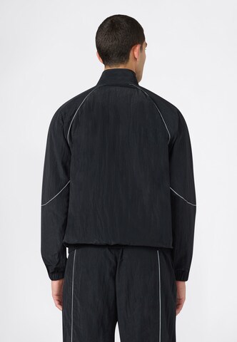 Champion Jacke in Schwarz