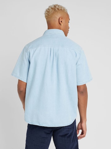 Carhartt WIP Regular fit Button Up Shirt 'Ody' in Blue