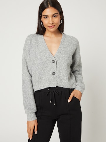 Guido Maria Kretschmer Collection Knit Cardigan 'Nathalie' in Grey: front