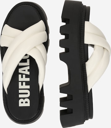 BUFFALO - Sapato aberto 'Flora' em branco